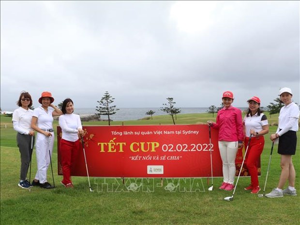 Vietnamese expats join activities to celebrate Tet